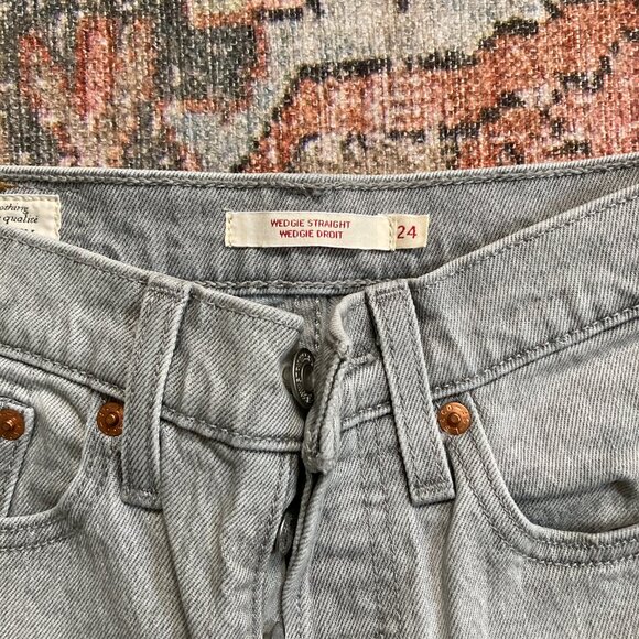 Levi's wedgie straight size 24 - Picture 2 of 3